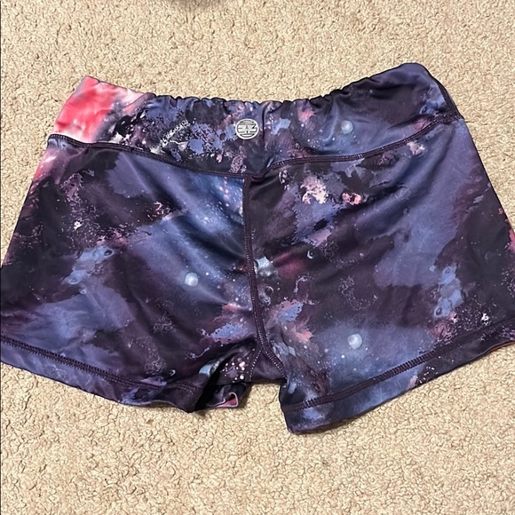 IAB Womens shorts - Picture 2 of 2